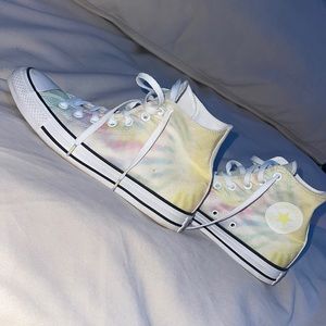 tie dye converse